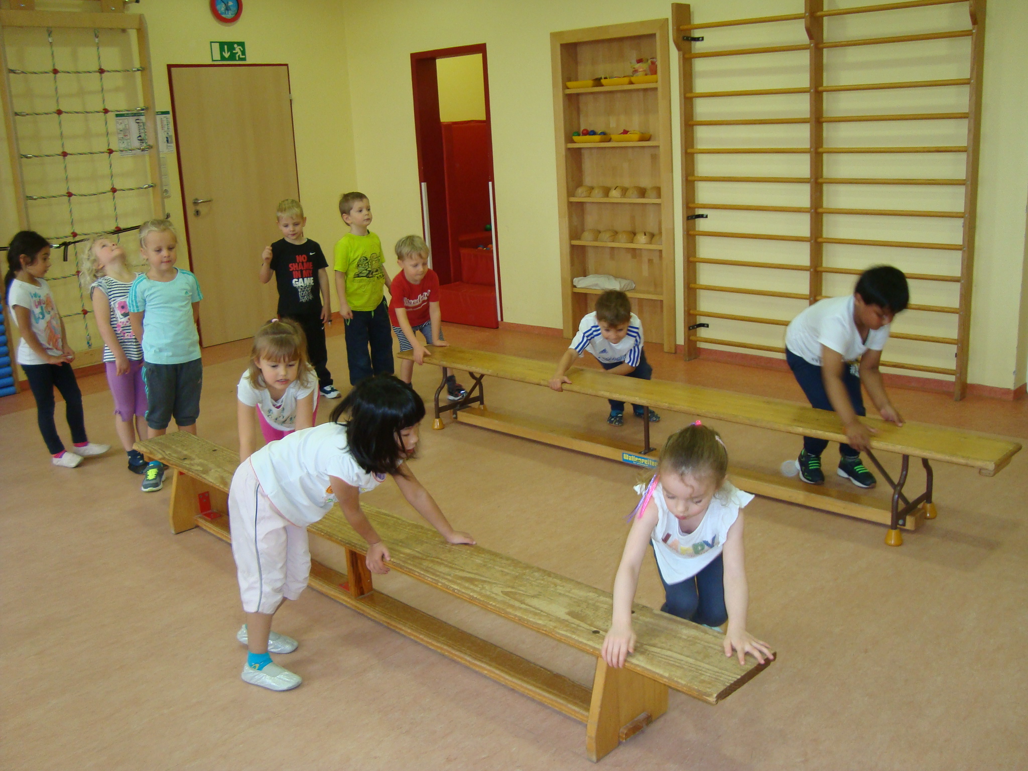 Turnen – Kindergarten Heilig Kreuz Donauwörth